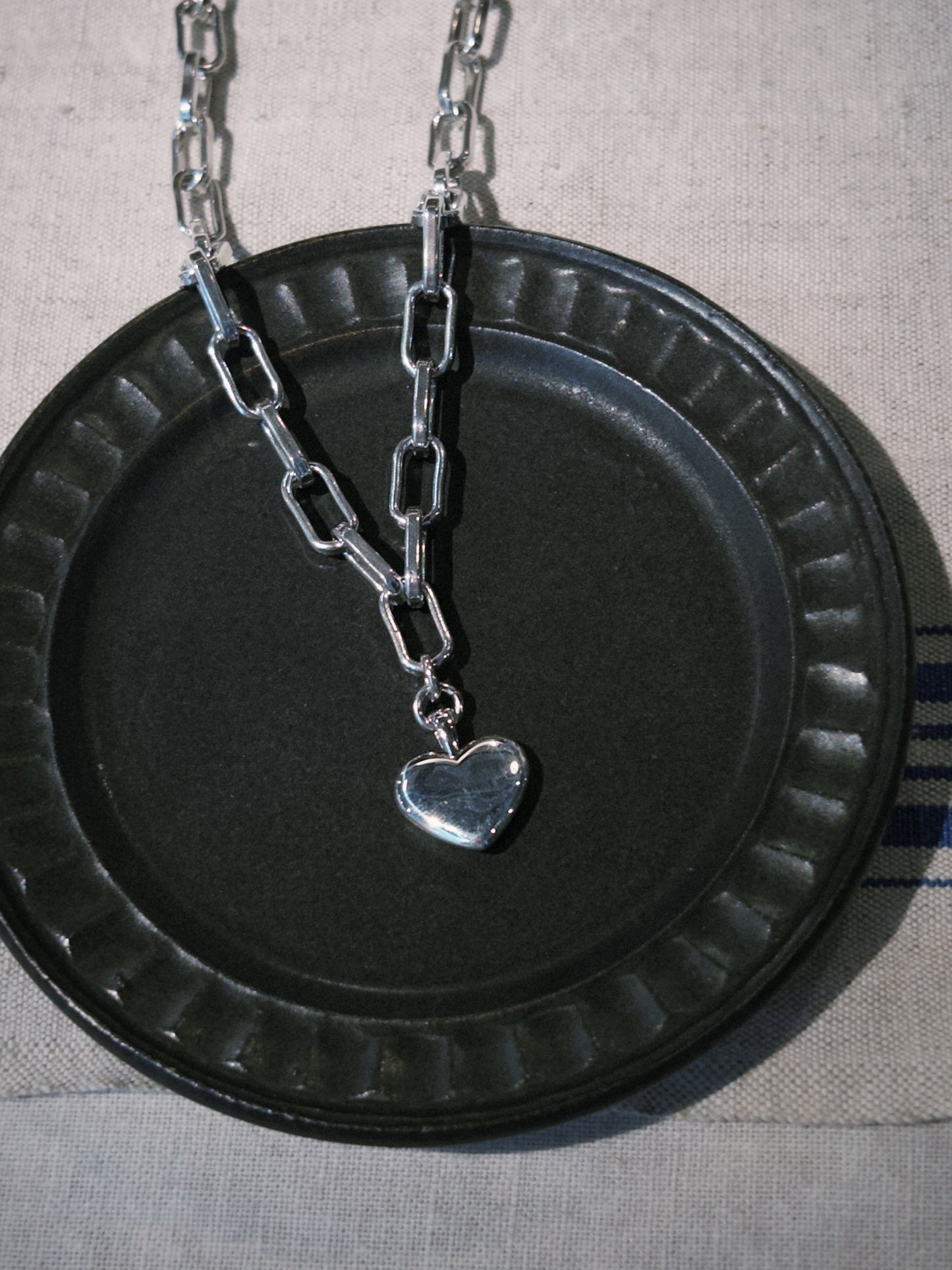 Heart chained necklace