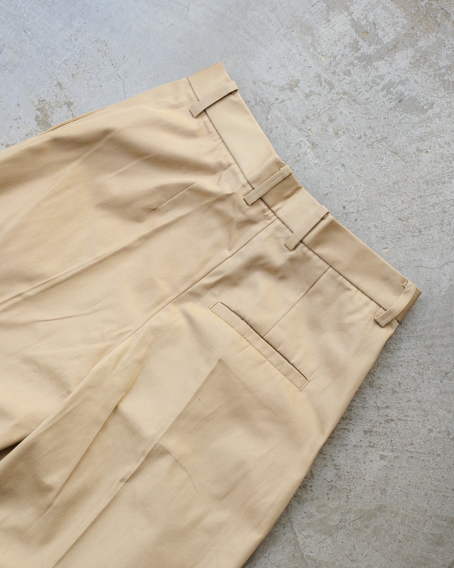 God Dag pleated baggy pants