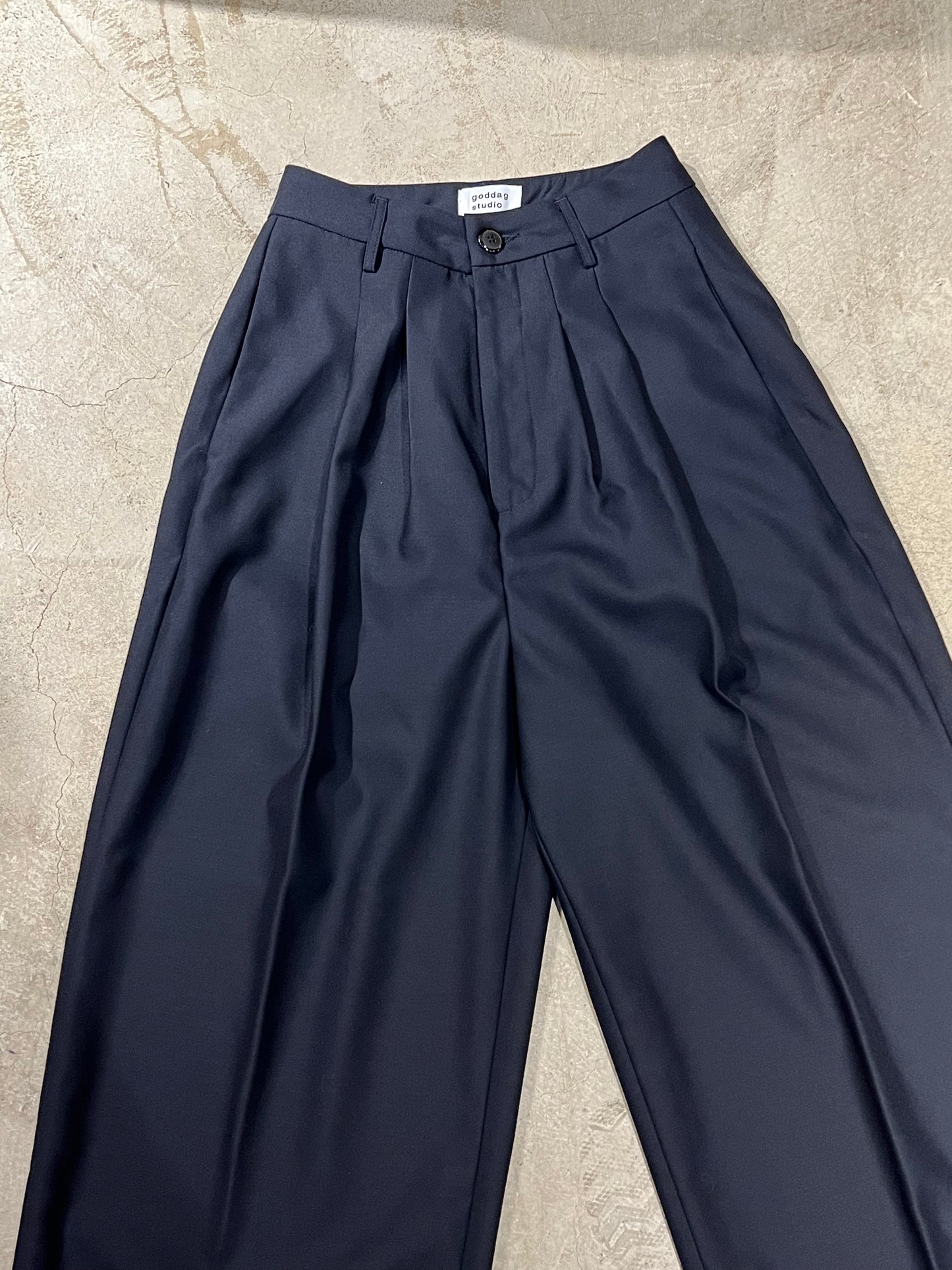 God dag loose cut tailor pants