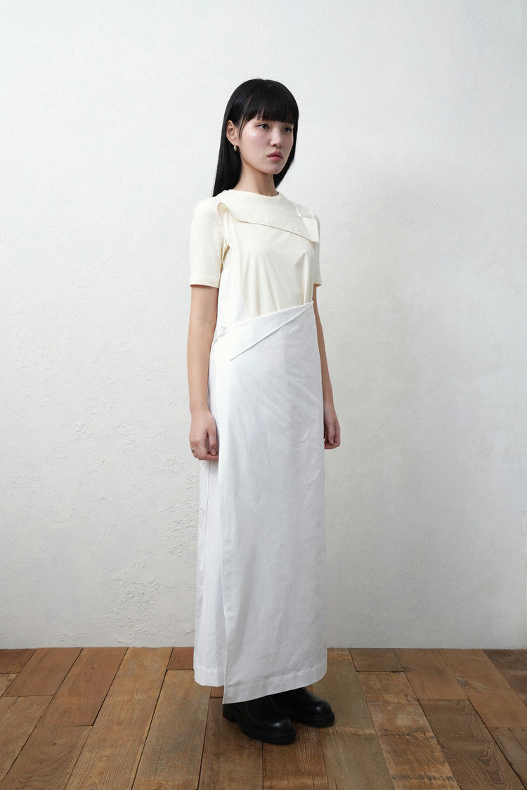 square wrap dress in white