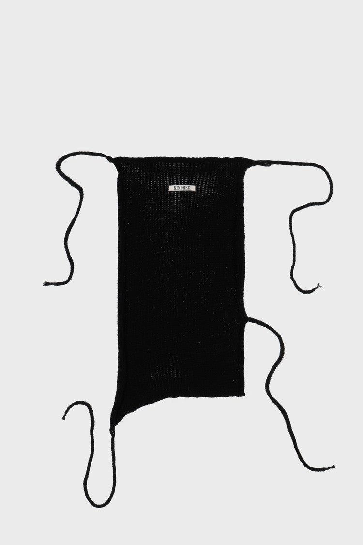 square knit vest in black