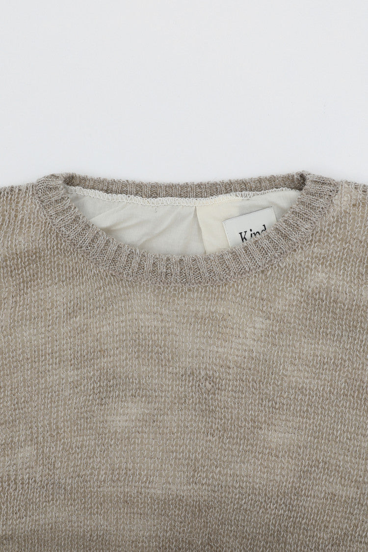 Double layered sweater in natural