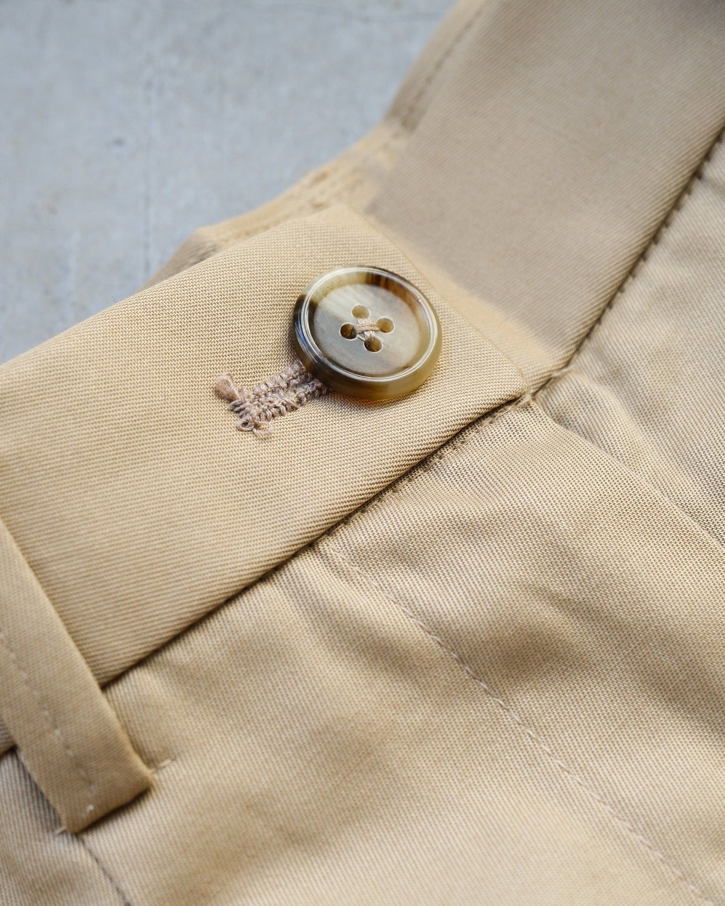 God Dag pleated baggy pants