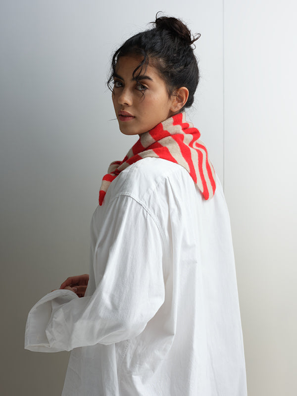 Jo Gordon stripe Triangle Neckerchief (Oatmeal x Poppy)