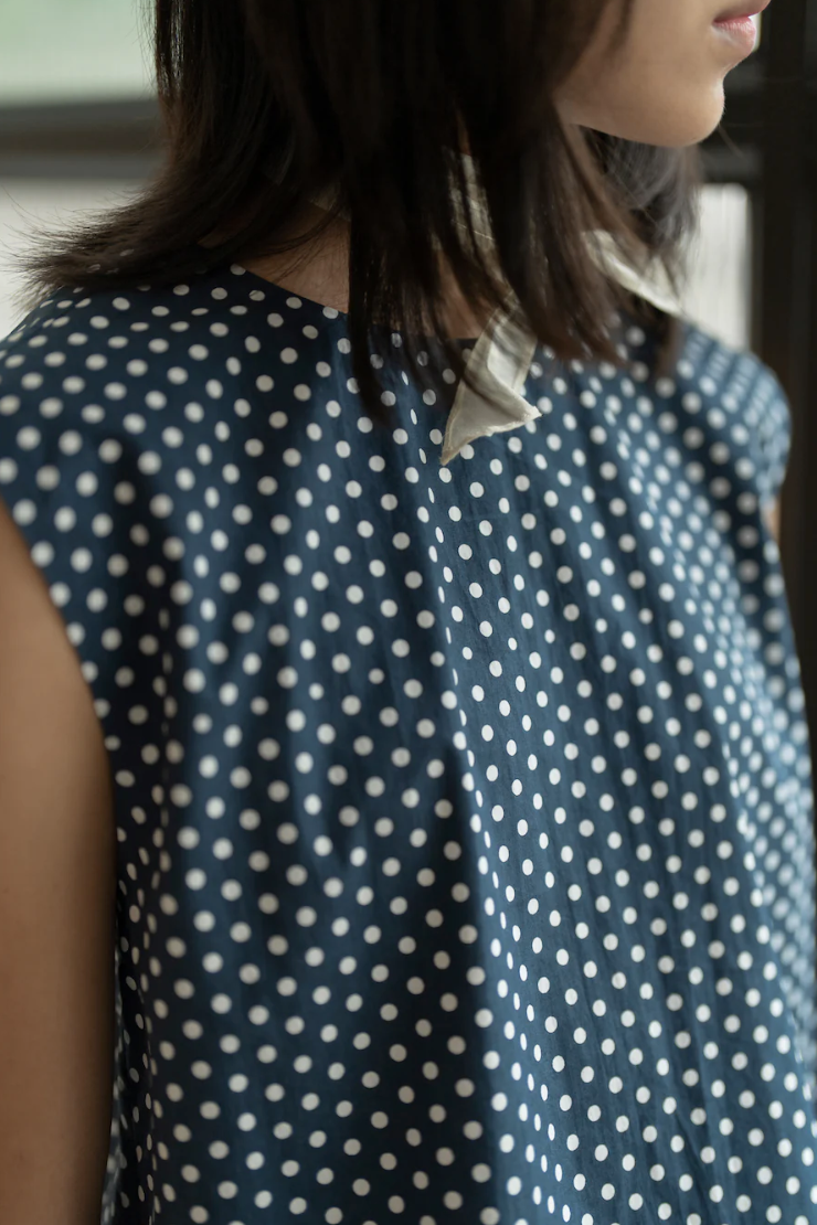 Arya polka dot vest