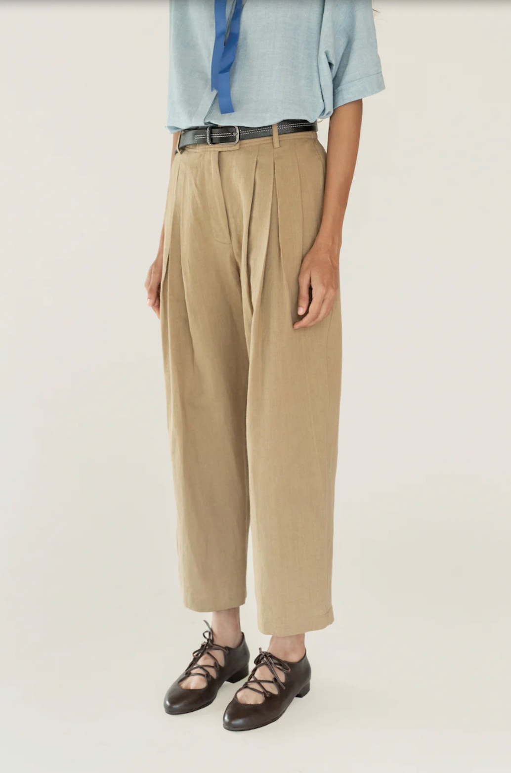 Riley beige pants