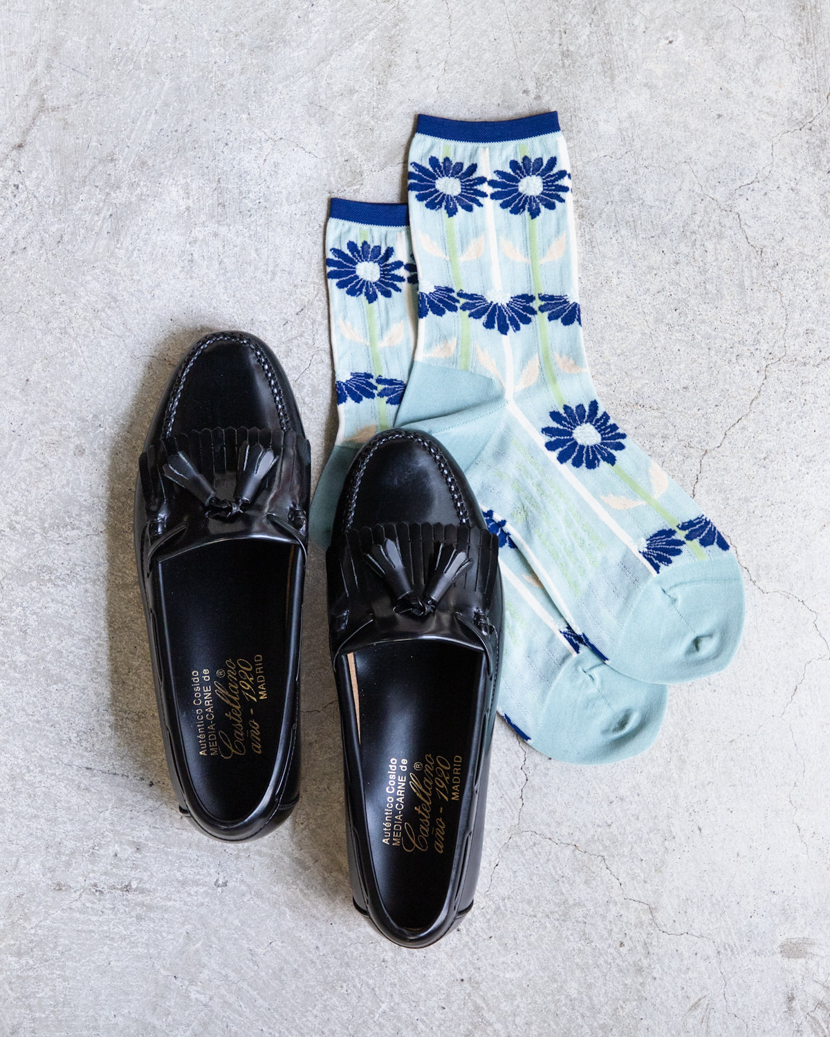 Pre order | Spanish tassels loafers