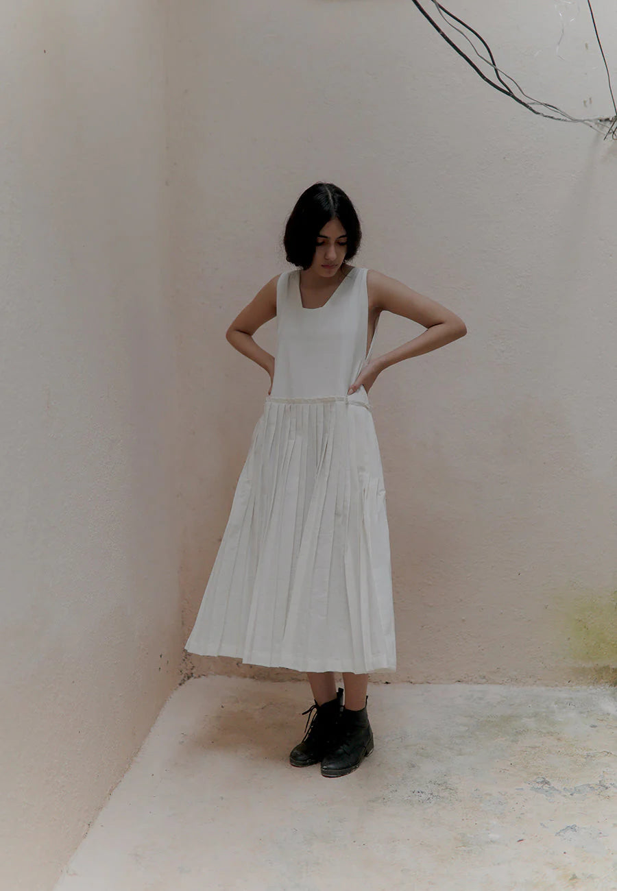 vera natural white dress