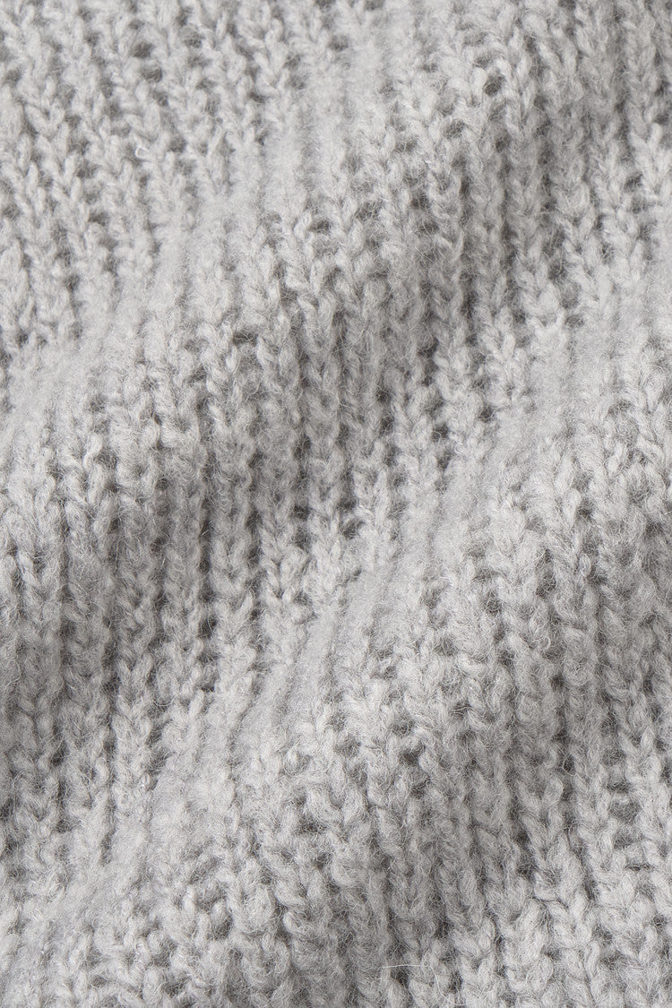 Chunky half sleeve knit in grey