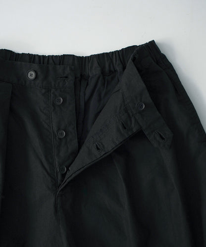 Offset Button Pleated Trousers
