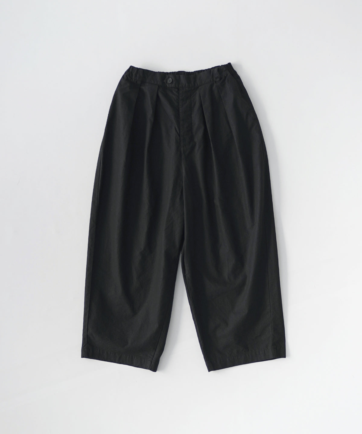 Offset Button Pleated Trousers