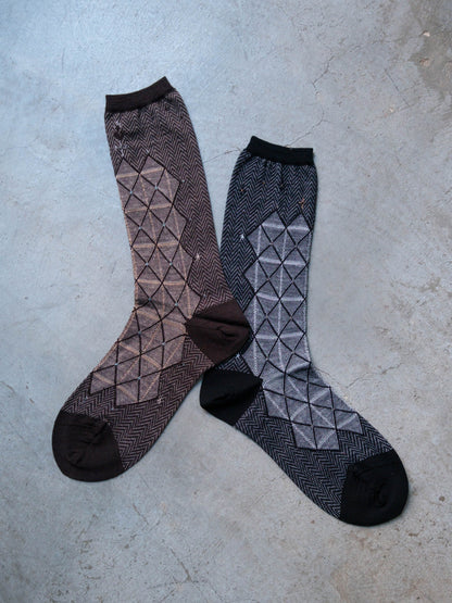 Grid and star socks
