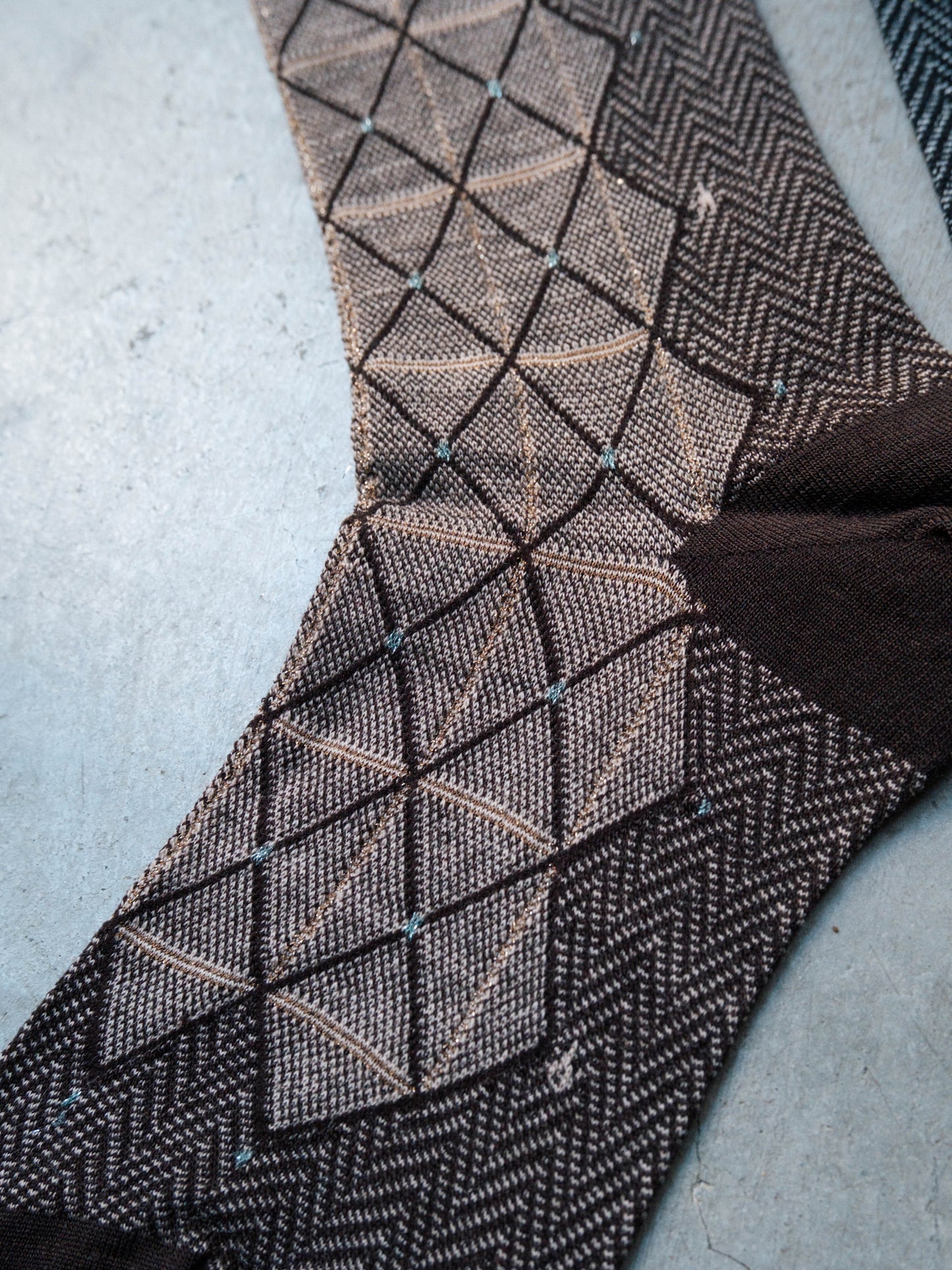 Grid and star socks