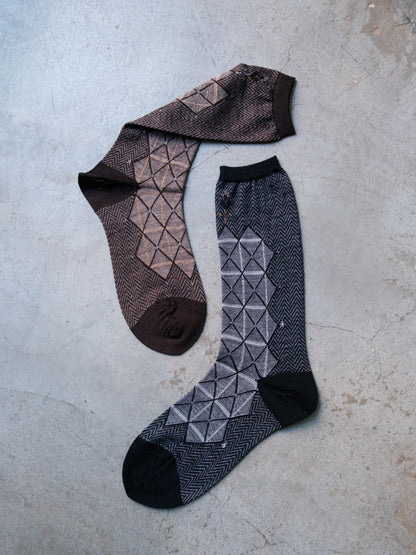 Grid and star socks