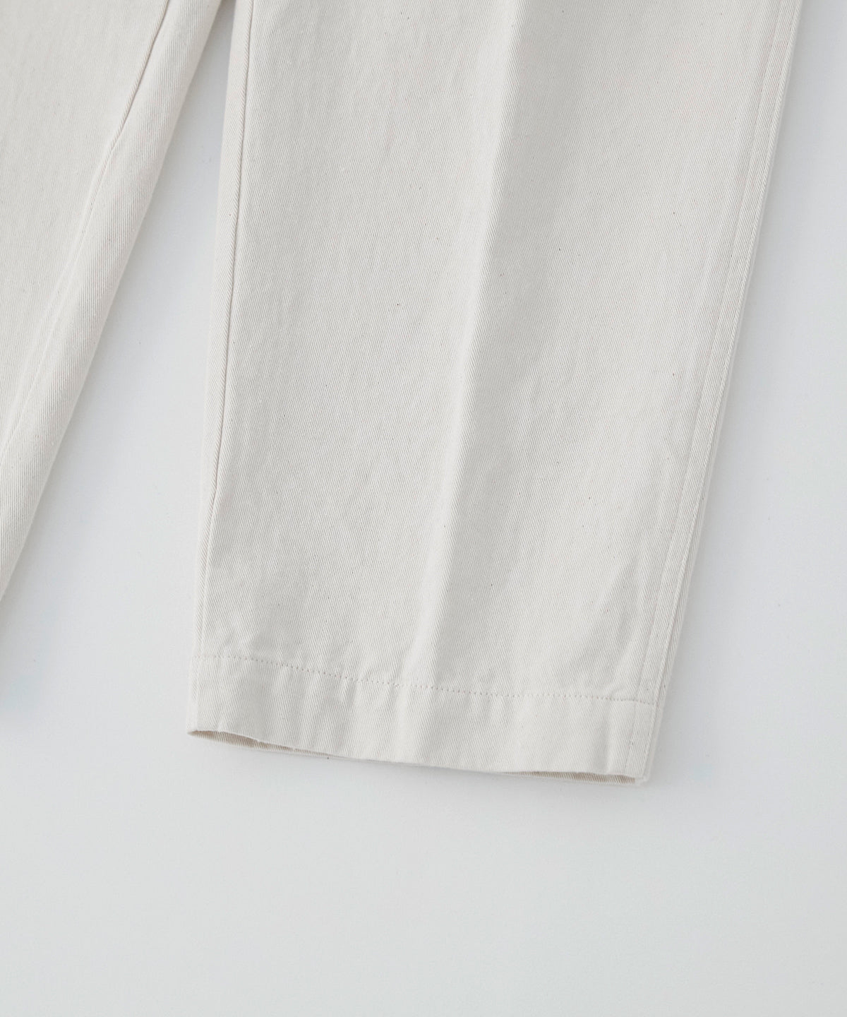 nest Robe | UpcycleLino BASIC Chino Tapered Pants