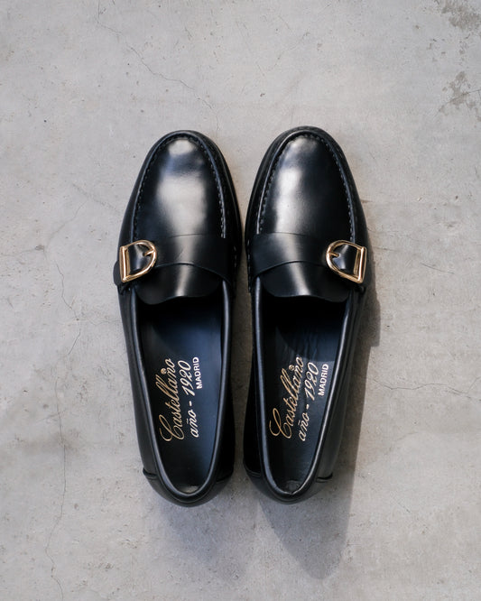 Buckle loafers