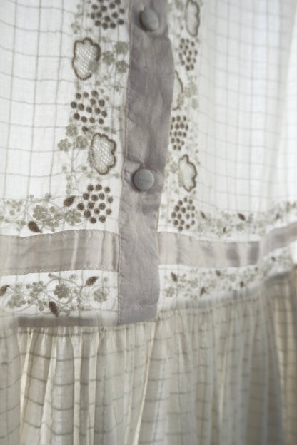 Iris natural white dress