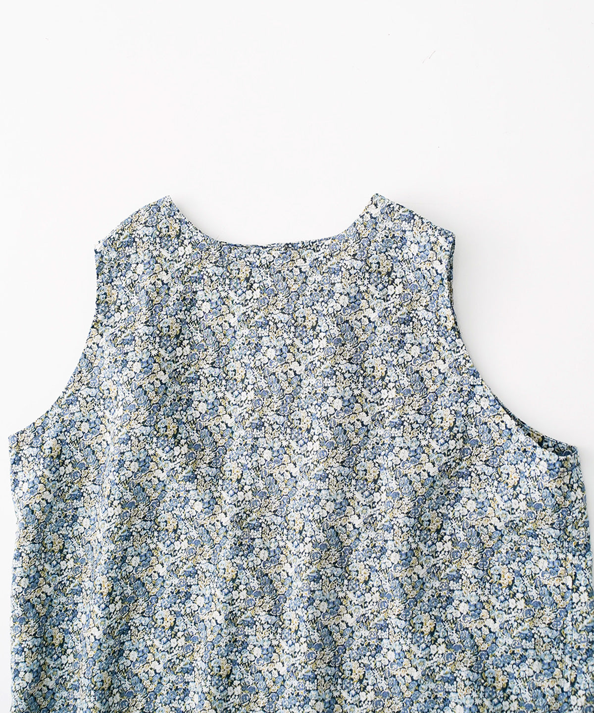 Linen Liberty Floral Two-Way Sleeveless Blouse