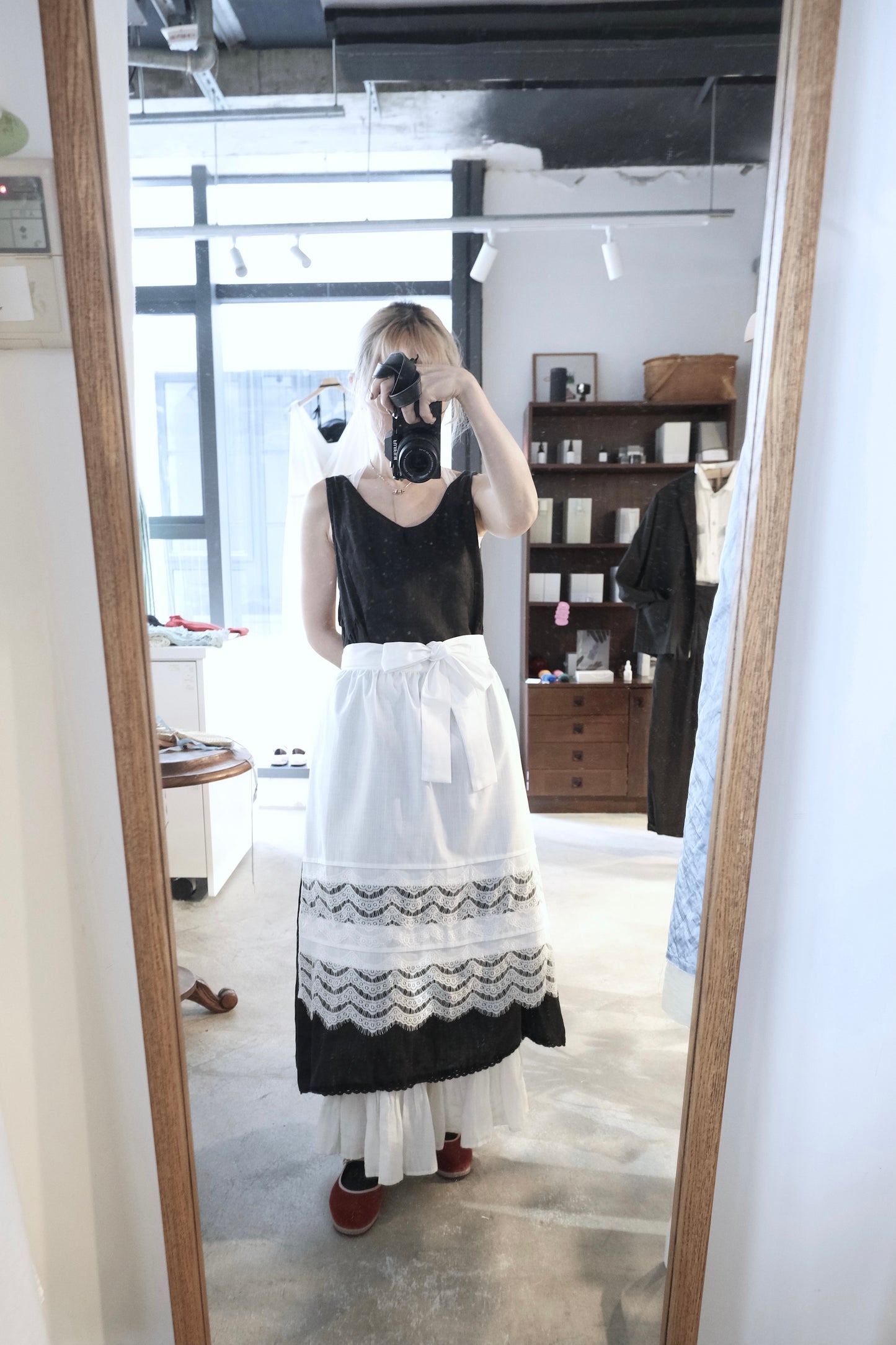 God Dag Italian linen apron wrap