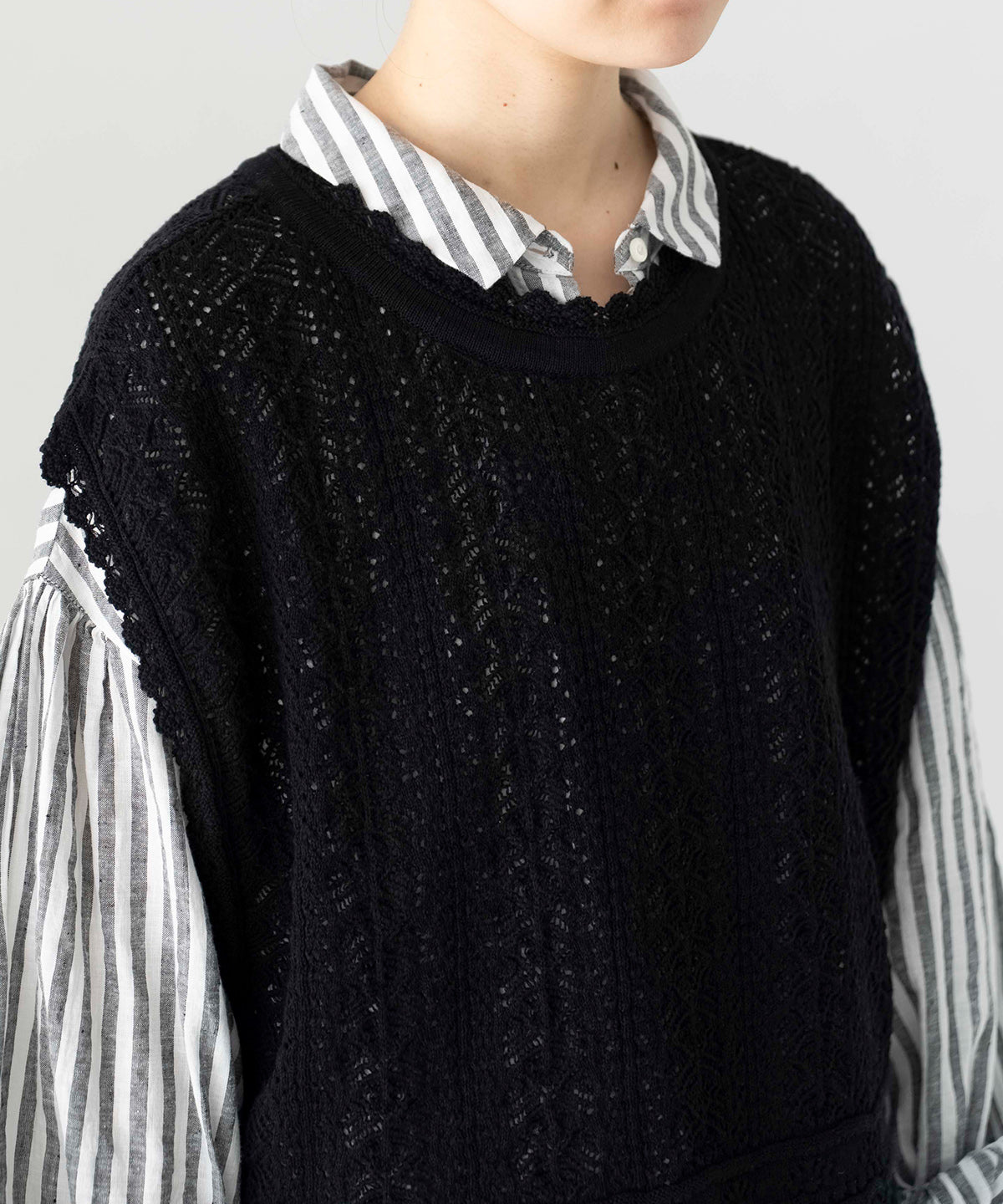 Openwork Lace Knit Vest - Black