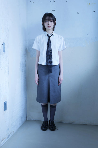 Ruffle lined reversible shirt