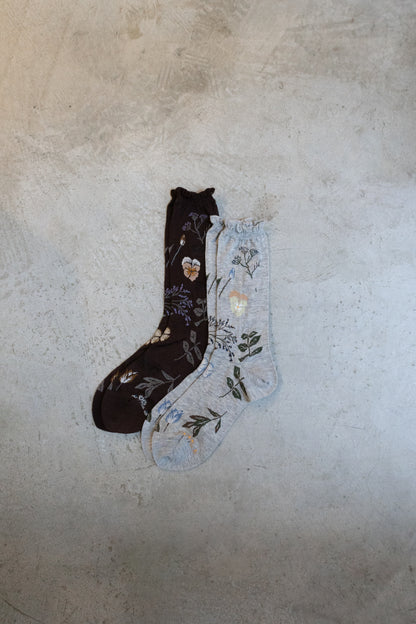 Pressed flower socks