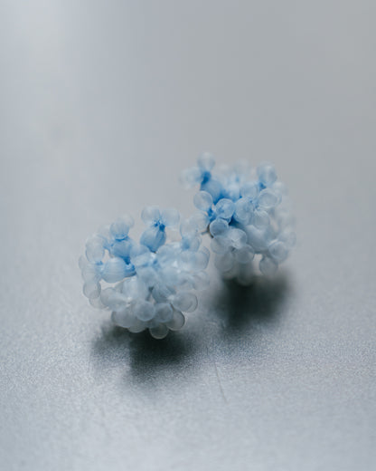 Tsubu earrings/ Mixed blue ( pair)