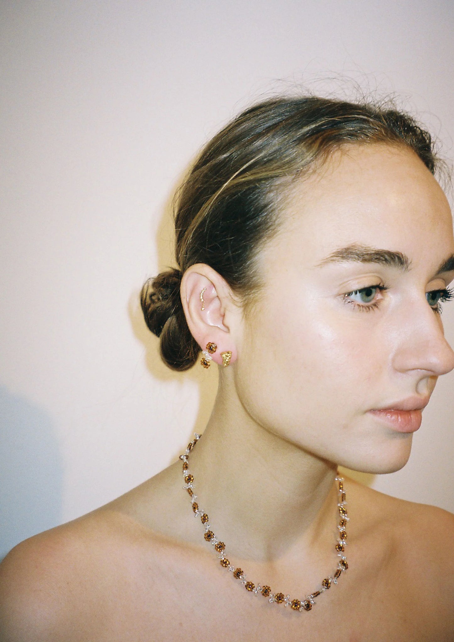 Brown Flower Ear Stick 
