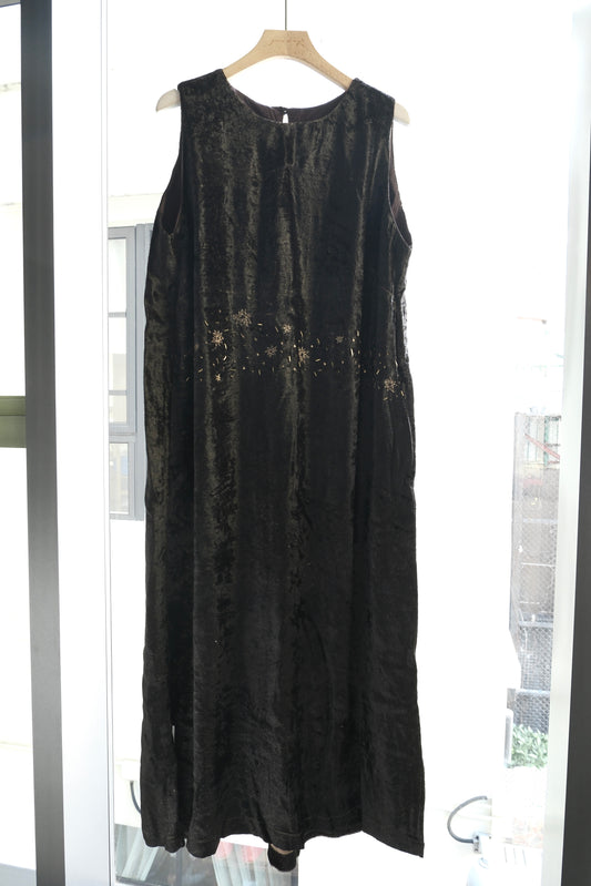 RB | Lila Starry nights brown charcoal velvet dress