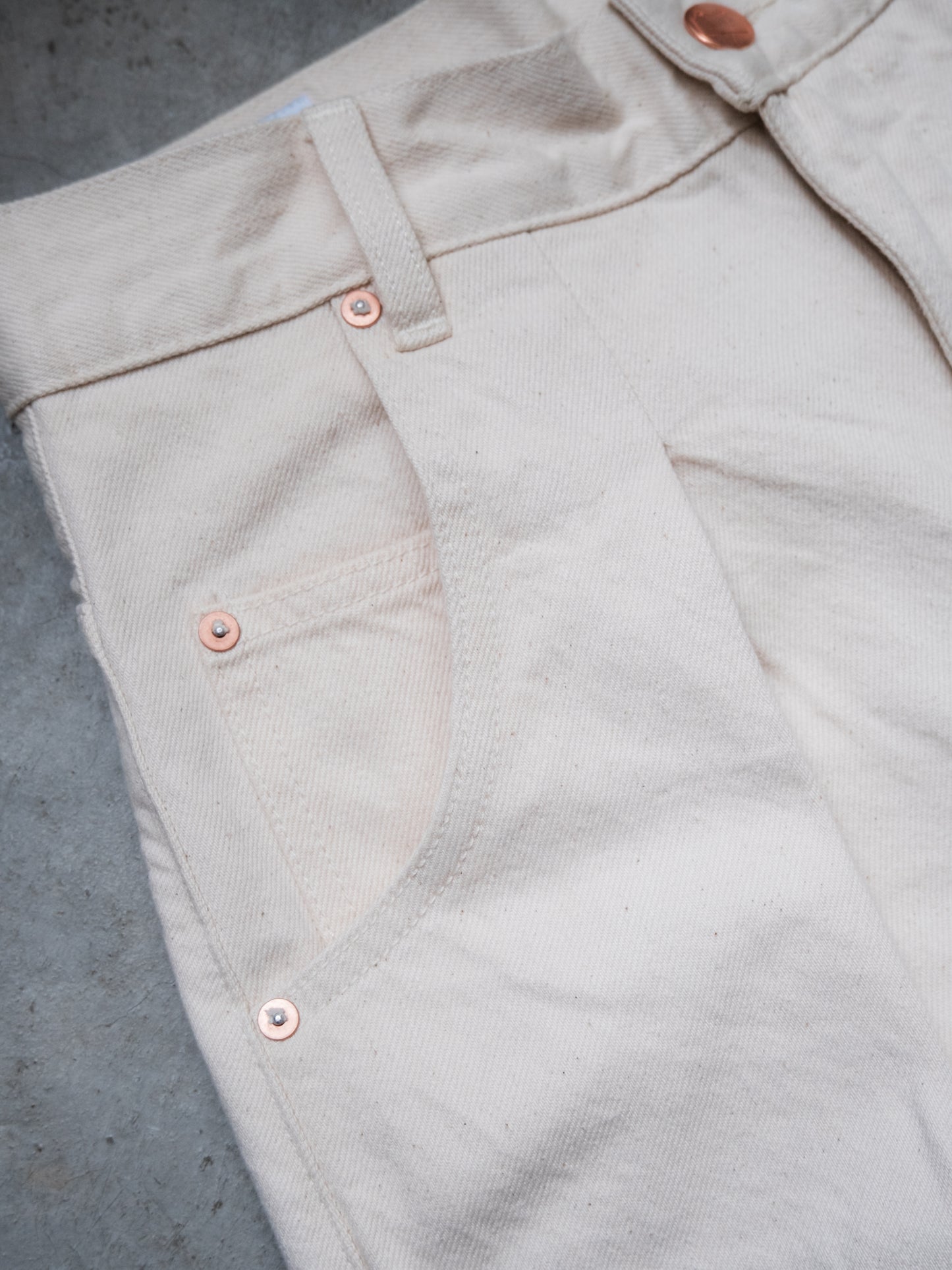 God Dag x Blackhorse Lane Ateliers Denim jeans ( 2 colors)