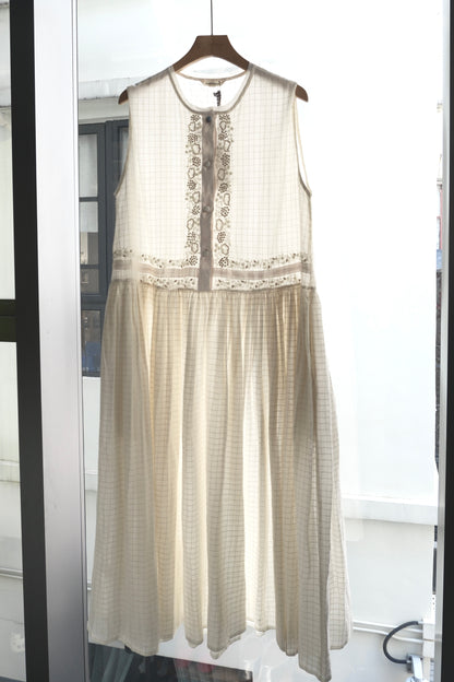 Iris natural white dress