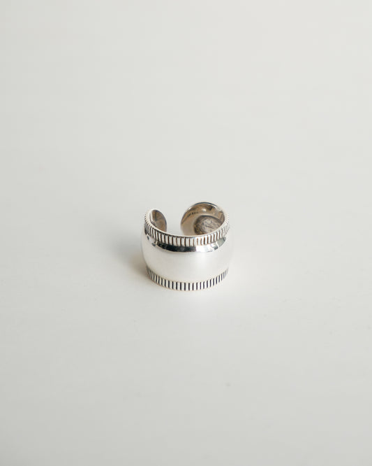 Round ring