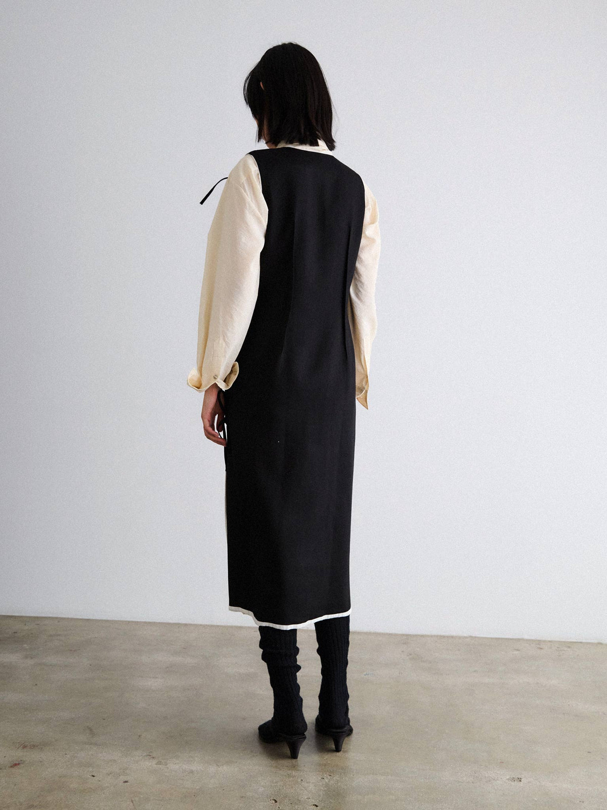 TSUTSUMI dress Black