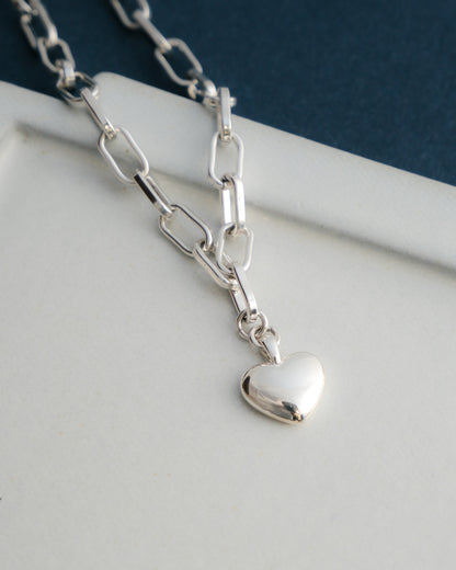 Heart chained necklace