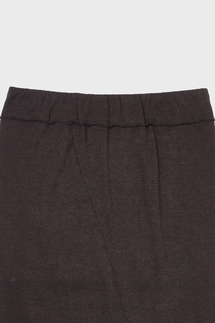 Knit maxi skirt in brown