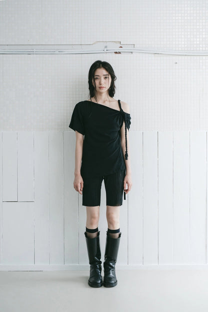 braided rope t-shirt in black