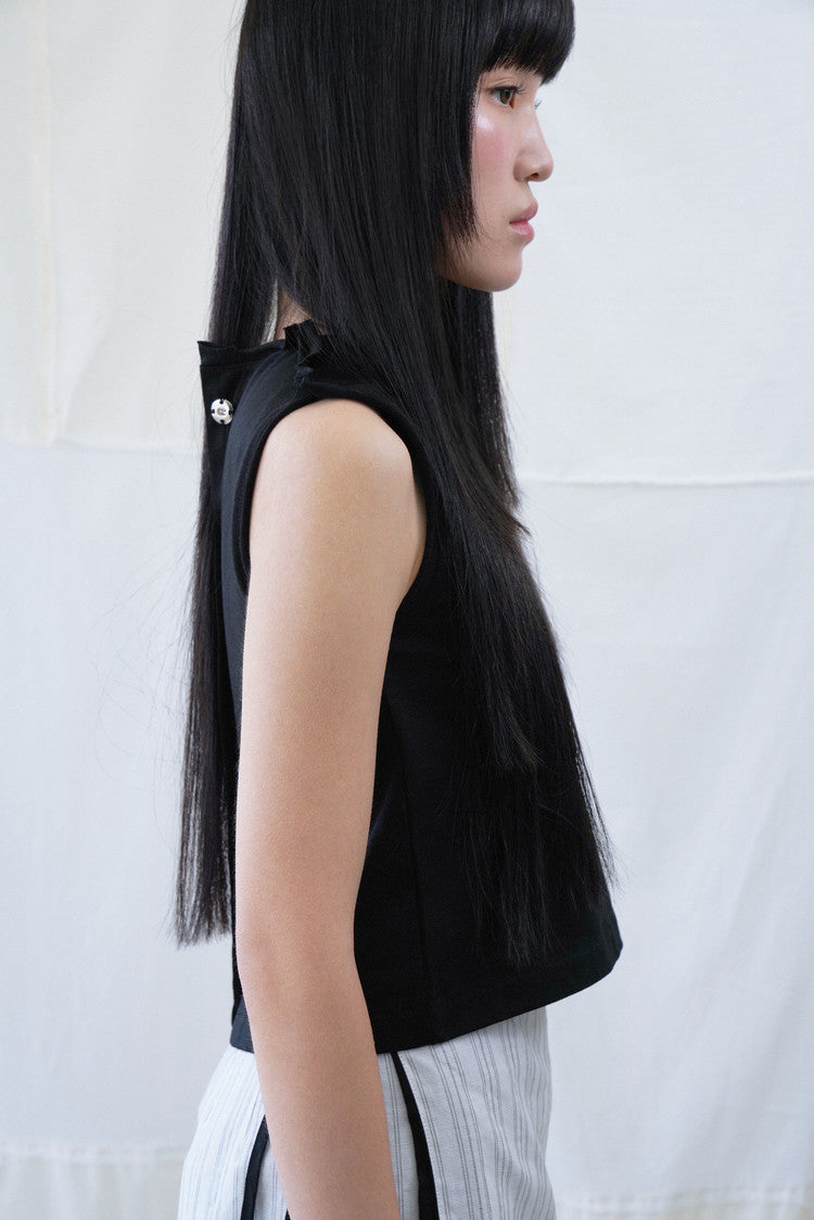 Open back sleeveless