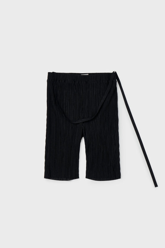 pleated biker shorts
