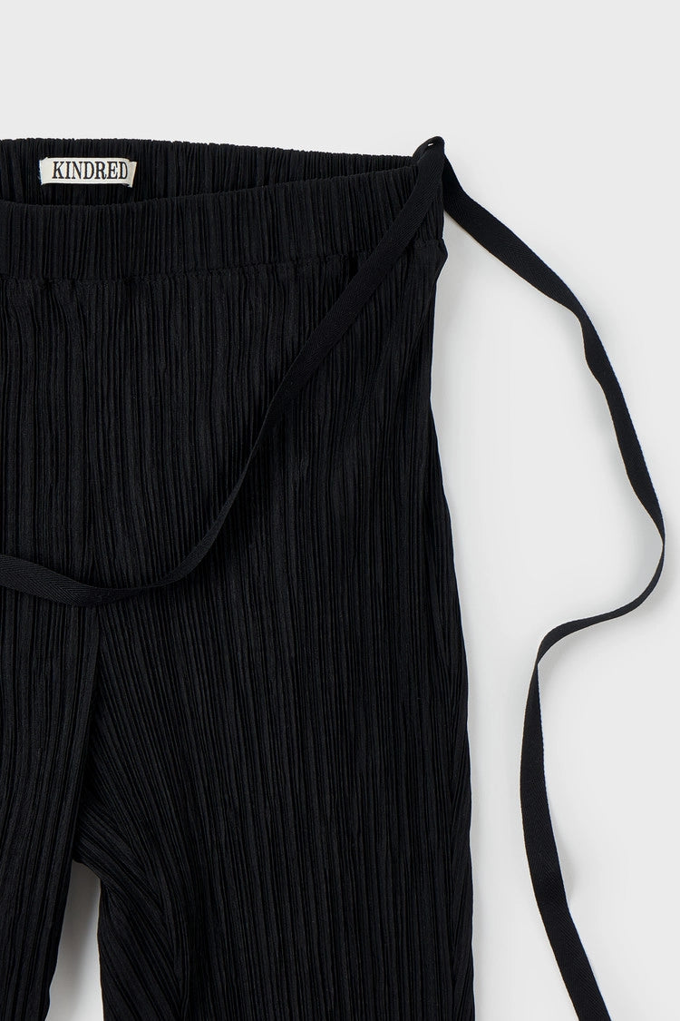 pleated biker shorts