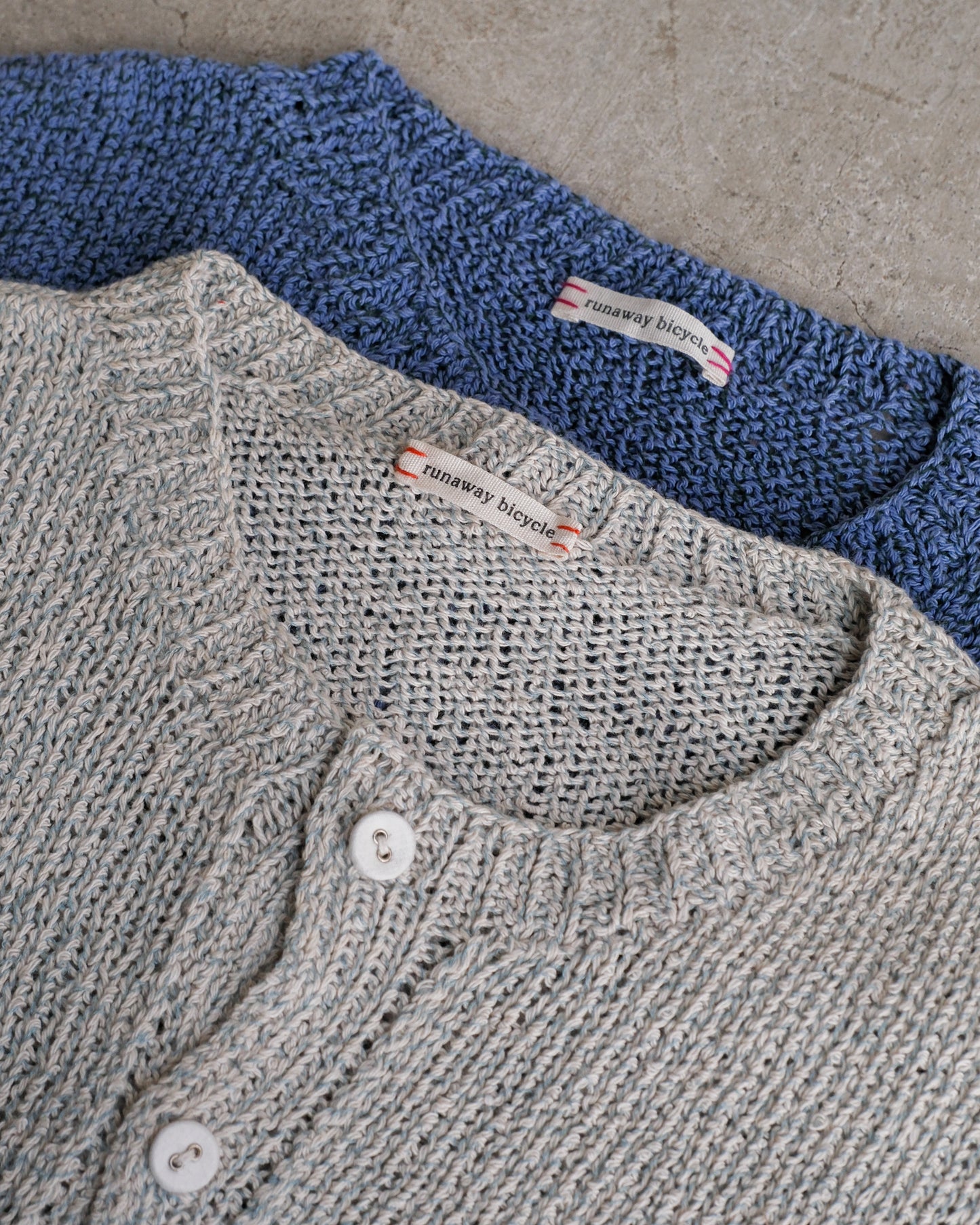 RB mixed color knit vest
