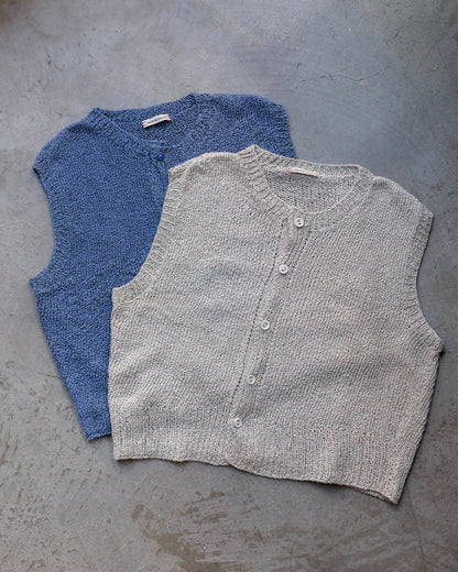 RB mixed color knit vest