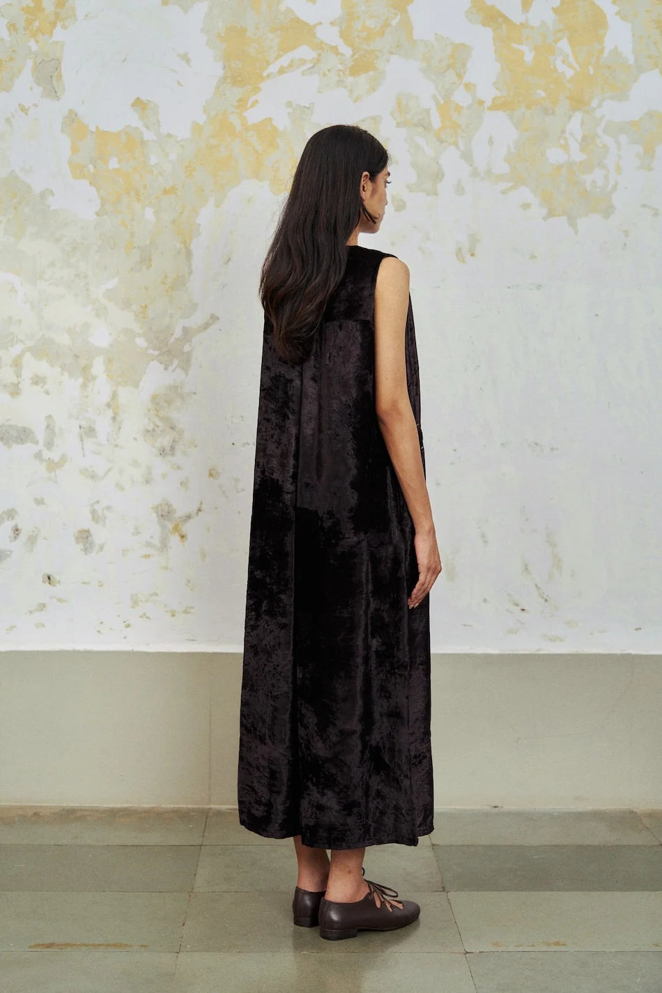 Lila Starry nights brown charcoal velvet dress