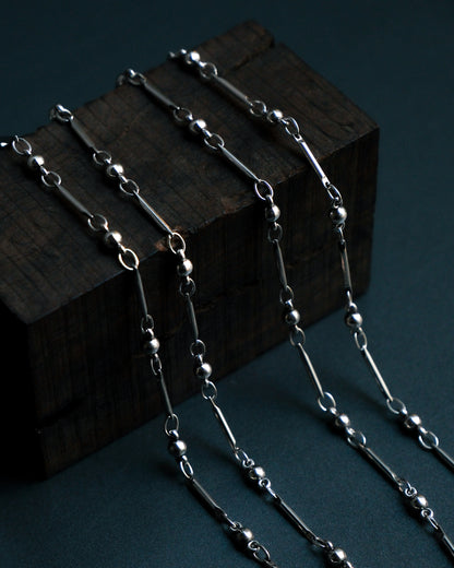 GARNET LONG NECKLACE