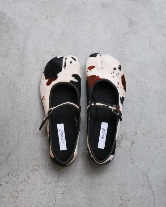 Tabi cow shoes