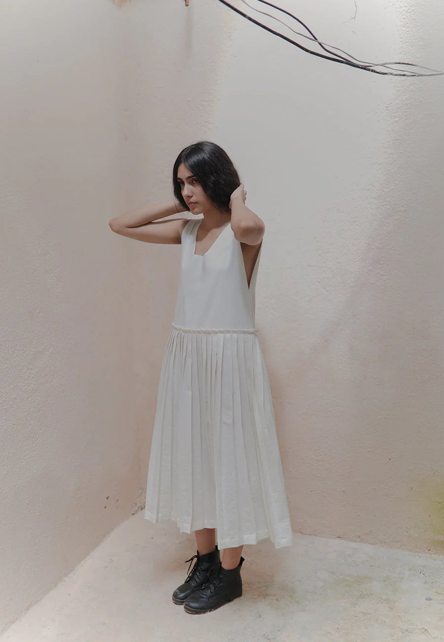 vera natural white dress