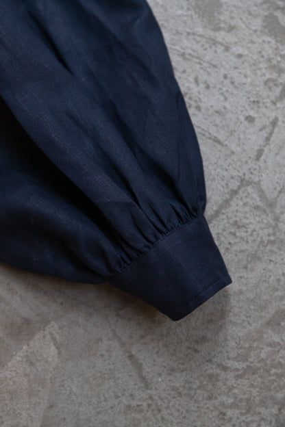 Puffy linen blouse