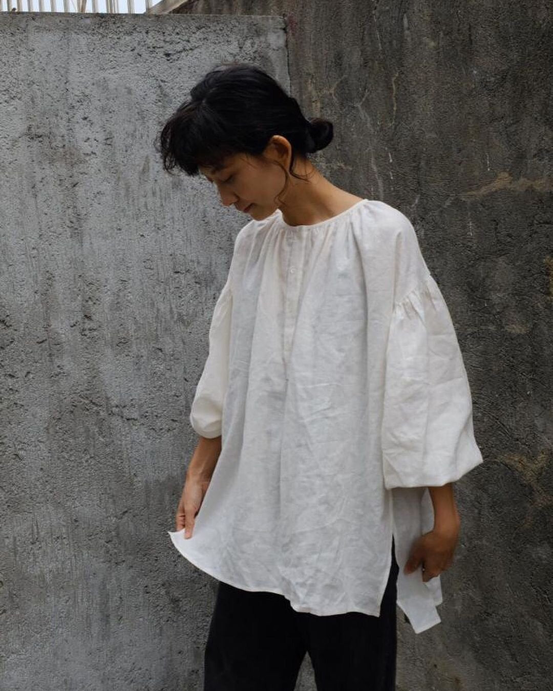 Puffy linen blouse