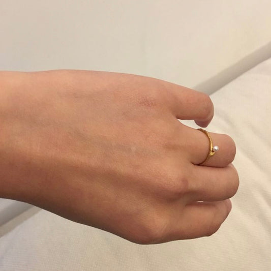 Pearl ring