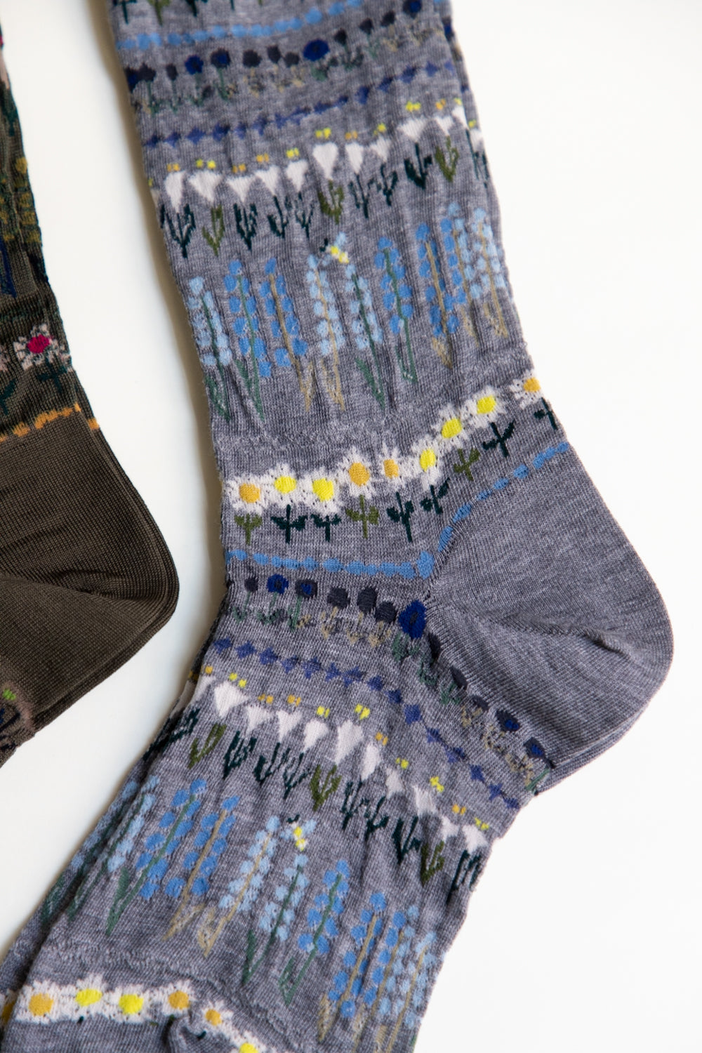 Antipast | multi flower socks